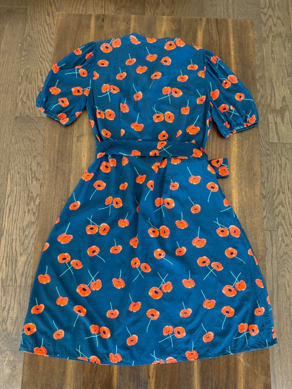UNTUCKit Navy Blue Midi Dress with Red Floral Poppy Print - Picture 6 of 16